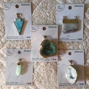 Bead Landing 5 pc Pendants
